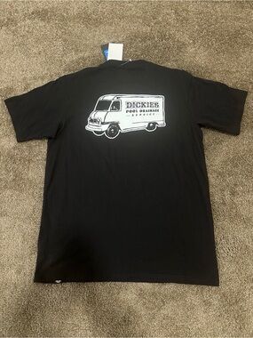 Dickies Skateboarding Pool Cleaning T-shirt Mens Size S BRAND NEW WITH TAGS